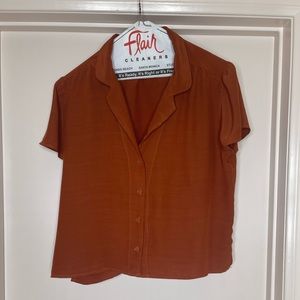 Super soft burnt orange button up LACAUSA